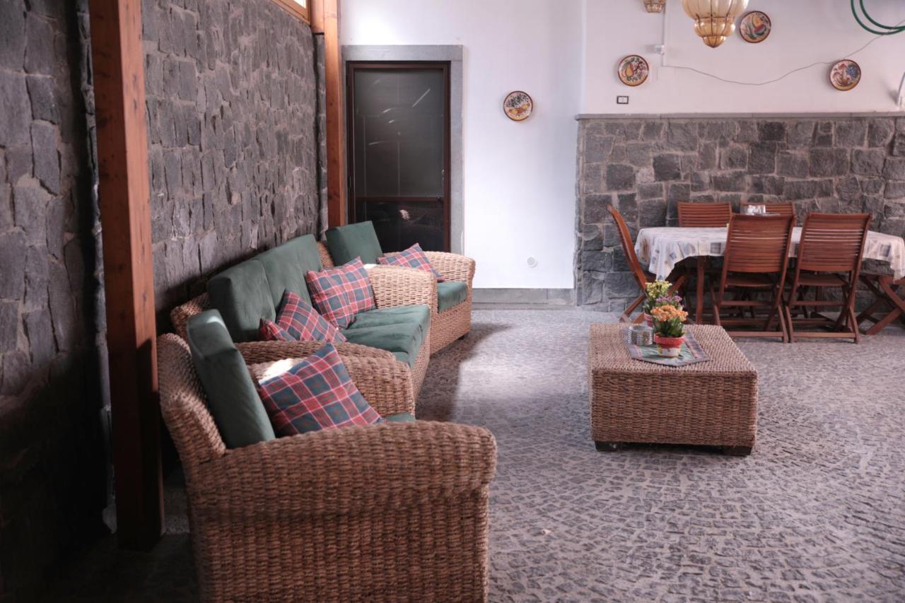 Bed and Breakfast Palazzo Caracciolo Del Sole Terzigno Экстерьер фото