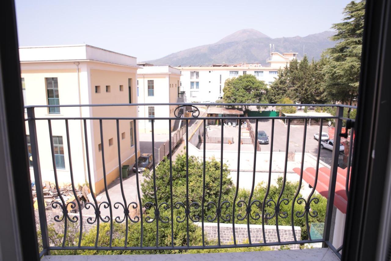 Bed and Breakfast Palazzo Caracciolo Del Sole Terzigno Экстерьер фото